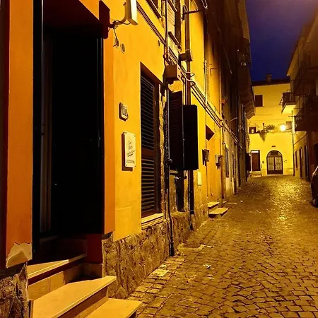 Holiday home Casa Mattia Centro Storico